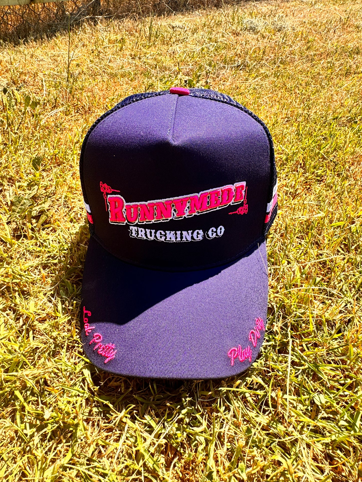 Runnymede navy/pink Cap
